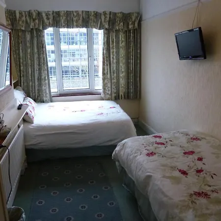 Lisadell House Bed & Breakfast